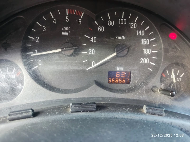 Opel Combo, снимка 10 - Автомобили и джипове - 52873987