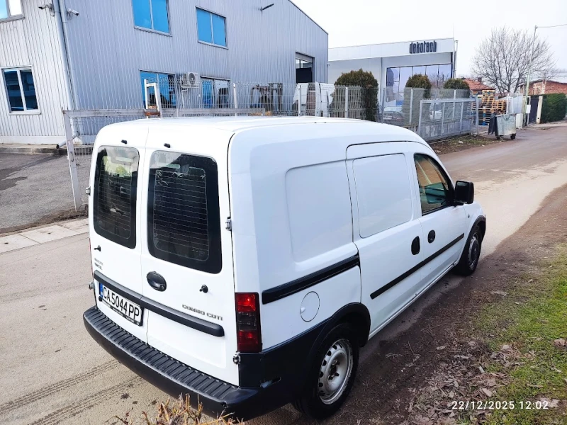 Opel Combo, снимка 3 - Автомобили и джипове - 52873987