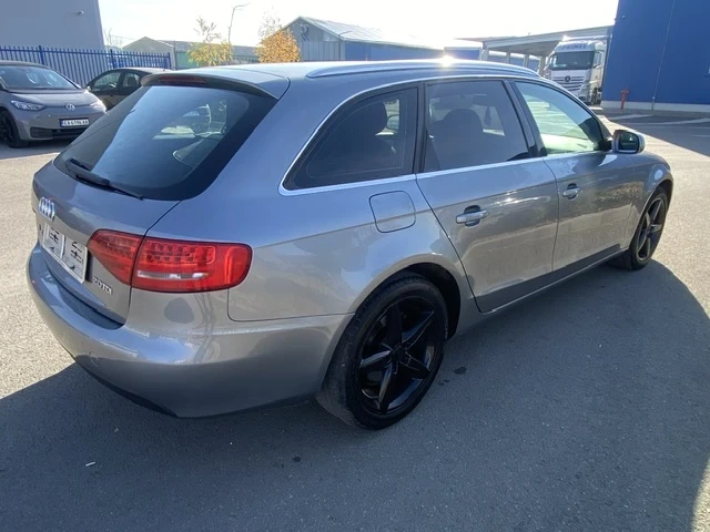 Audi A4 2.0TDI-LED-XENON-2010г-SHADOW LINE - изображение 6