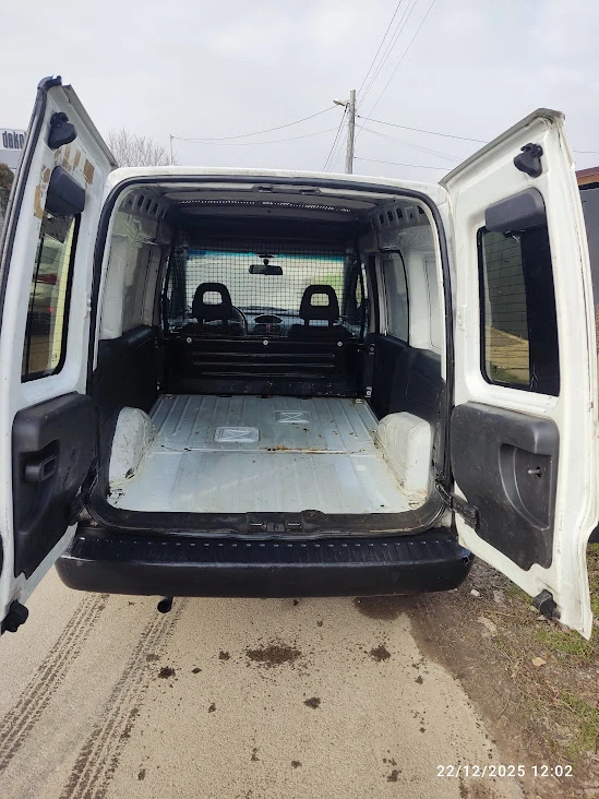 Opel Combo, снимка 5 - Автомобили и джипове - 52873987