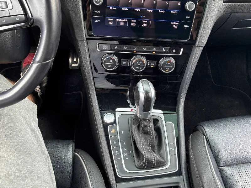 VW Golf * R * CARFAX * ОПЦИЯ ЗА ФИНАНСИРАНЕ, снимка 12 - Автомобили и джипове - 55254289