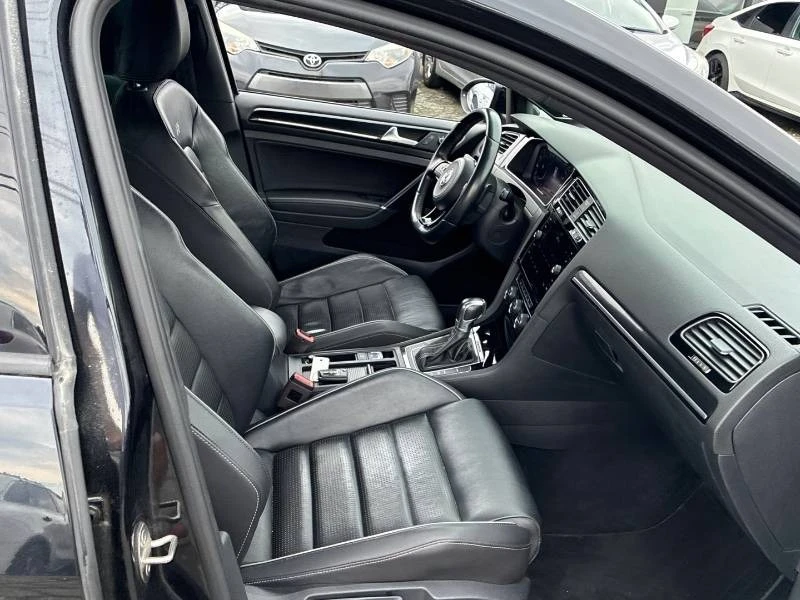 VW Golf * R * CARFAX * ОПЦИЯ ЗА ФИНАНСИРАНЕ, снимка 11 - Автомобили и джипове - 55254289