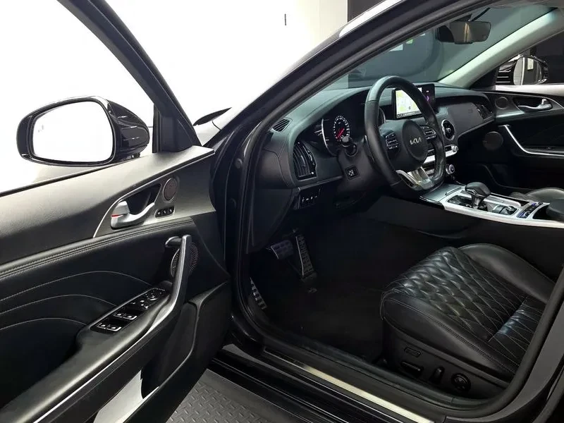 Kia Stinger Meister 2.5 Masters, снимка 10 - Автомобили и джипове - 56296242