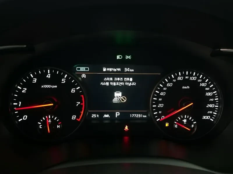 Kia Stinger Meister 2.5 Masters, снимка 8 - Автомобили и джипове - 56296242