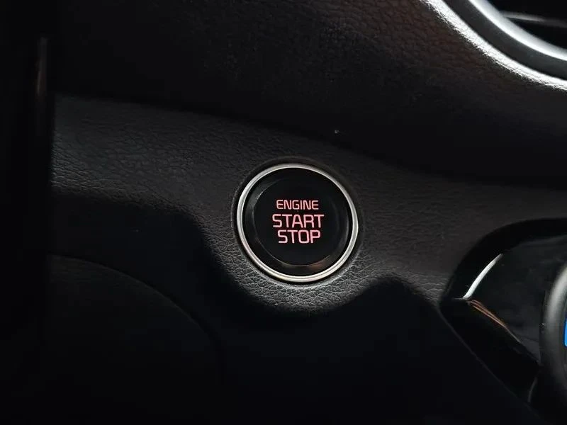 Kia K3, снимка 16 - Автомобили и джипове - 56690451