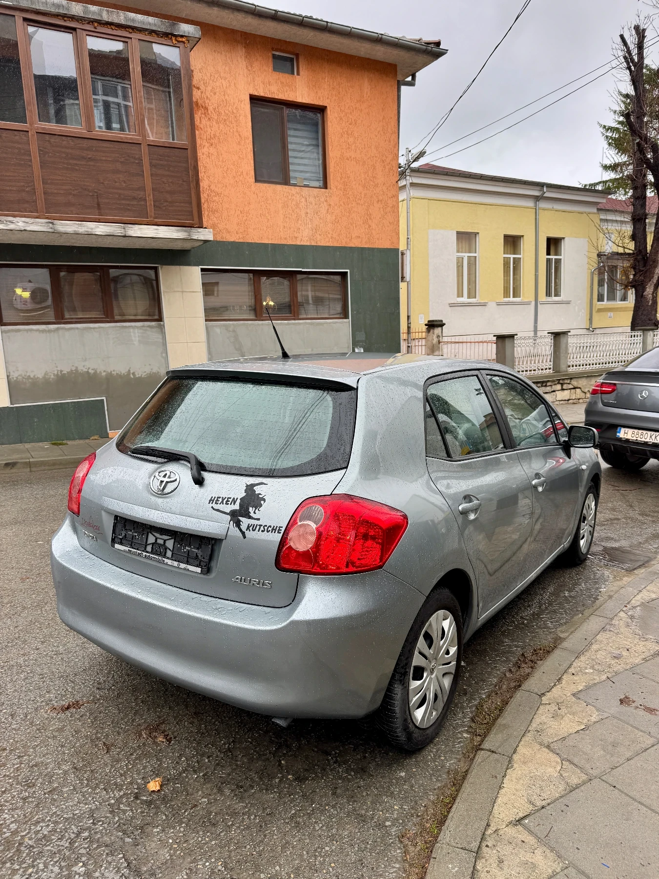 Toyota Auris 1.33 VVTi dual life - изображение 5