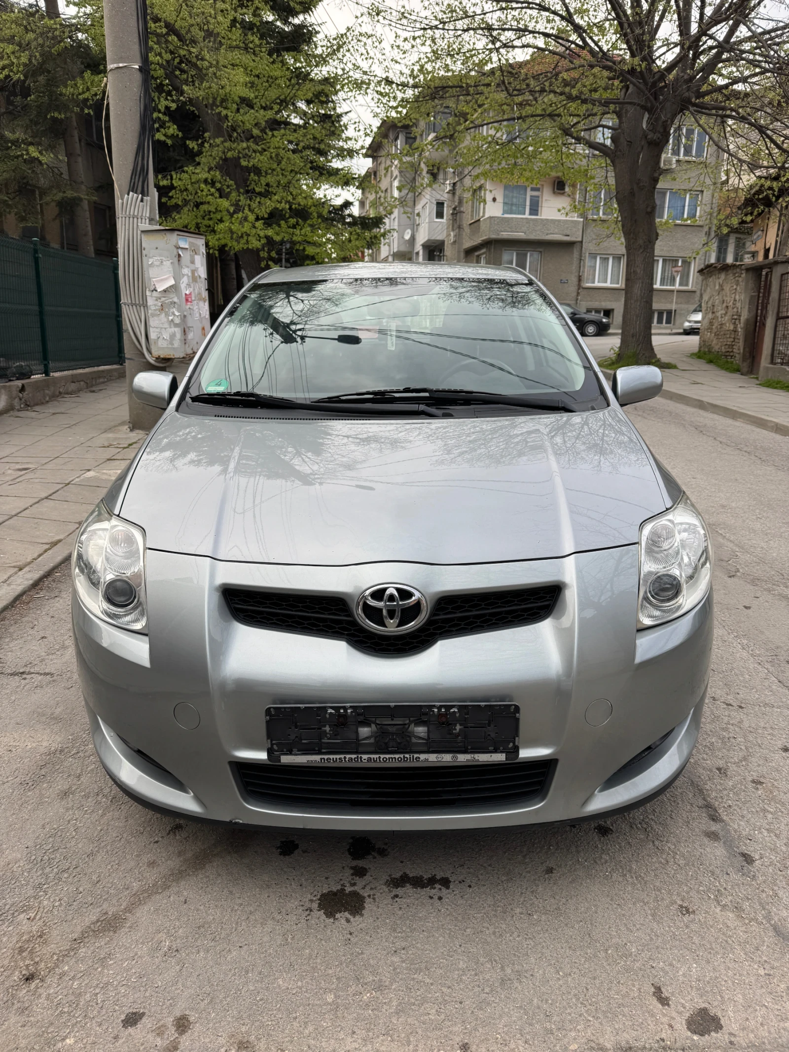 Toyota Auris 1.33 VVTi dual life - изображение 2