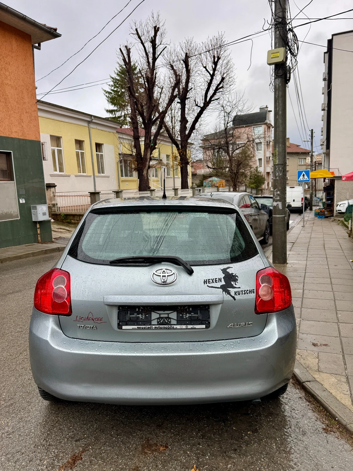 Toyota Auris 1.33 VVTi dual life - изображение 4