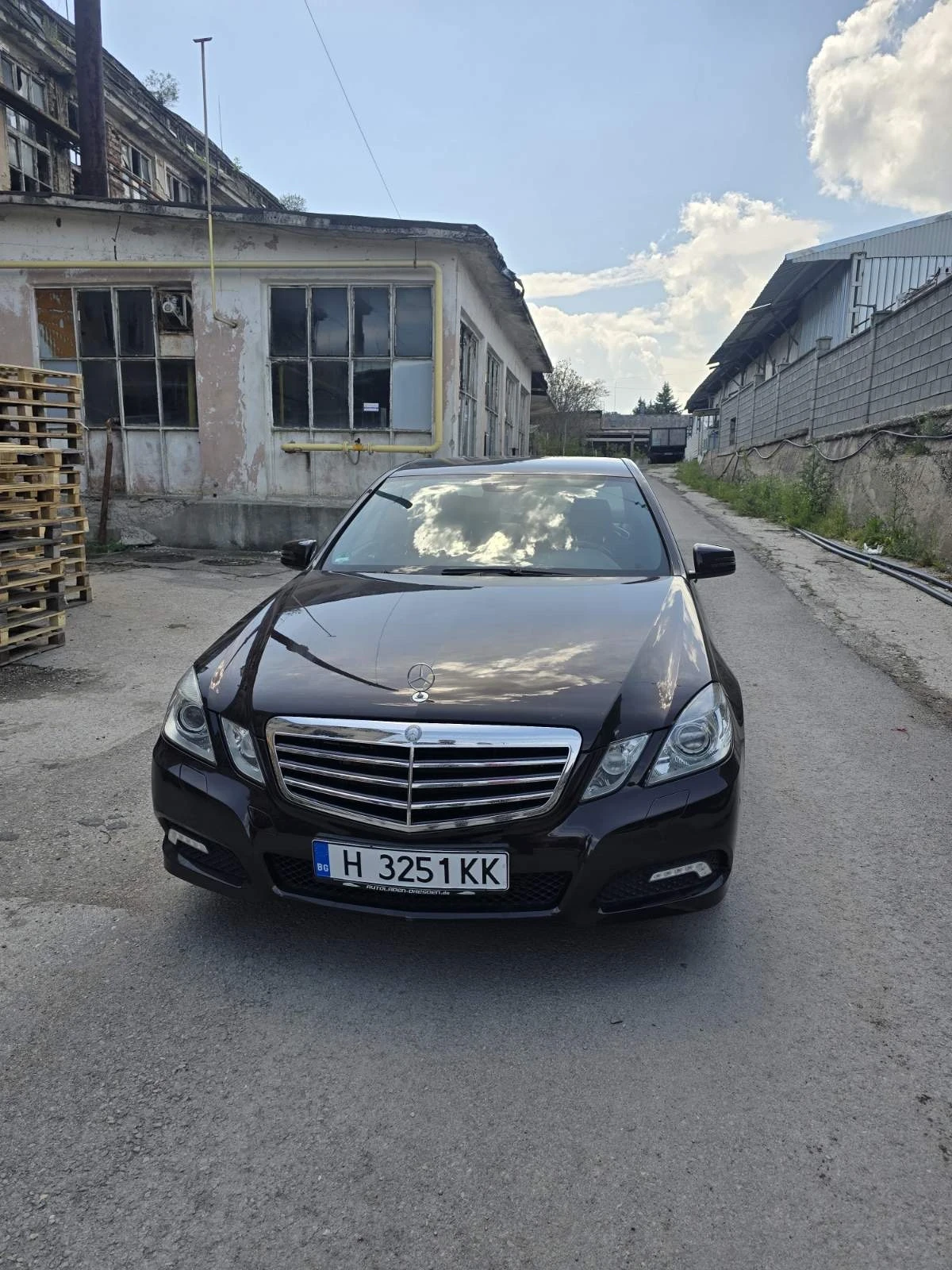 Mercedes-Benz E 350 CDI - изображение 7