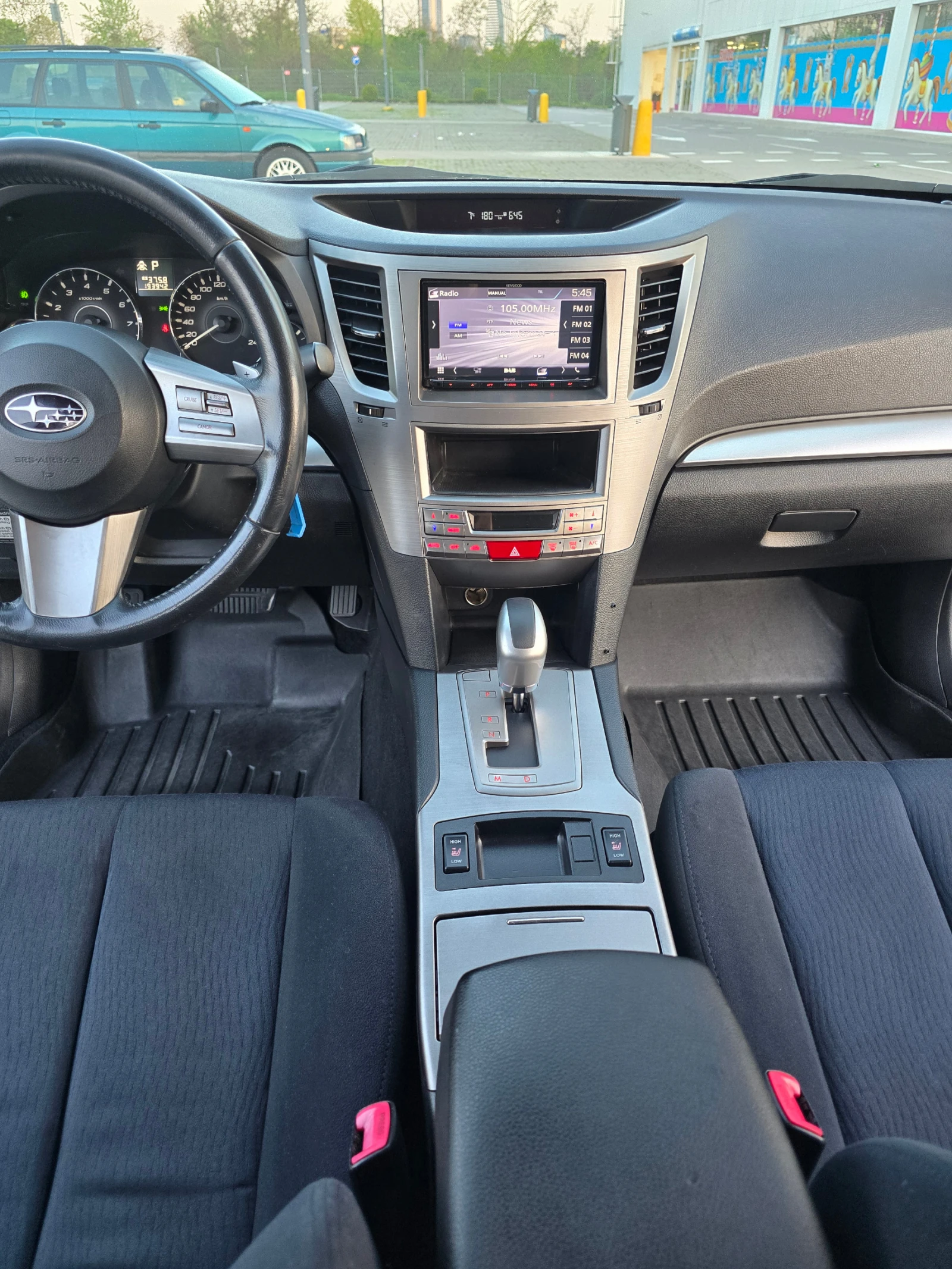 Subaru Outback от Швейцария 2.5i 4x4 - изображение 8