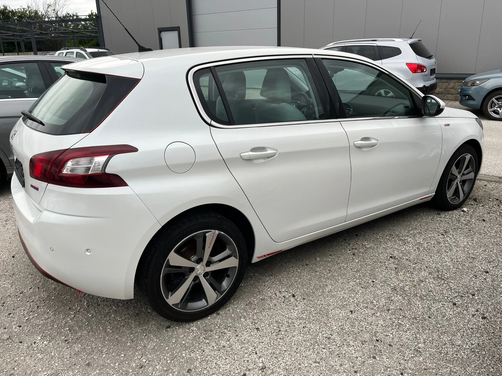 Peugeot 308 1.6 HDI 120k.c - изображение 4
