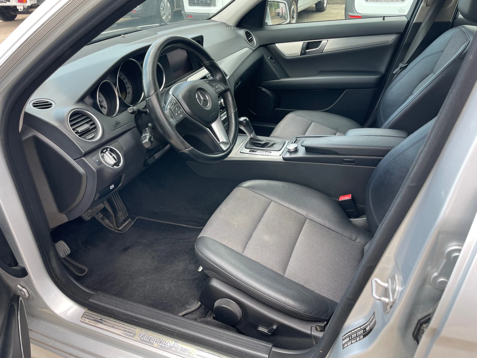 Mercedes-Benz C 220 CDI//AVANTGARDE// AMG LINE - изображение 9