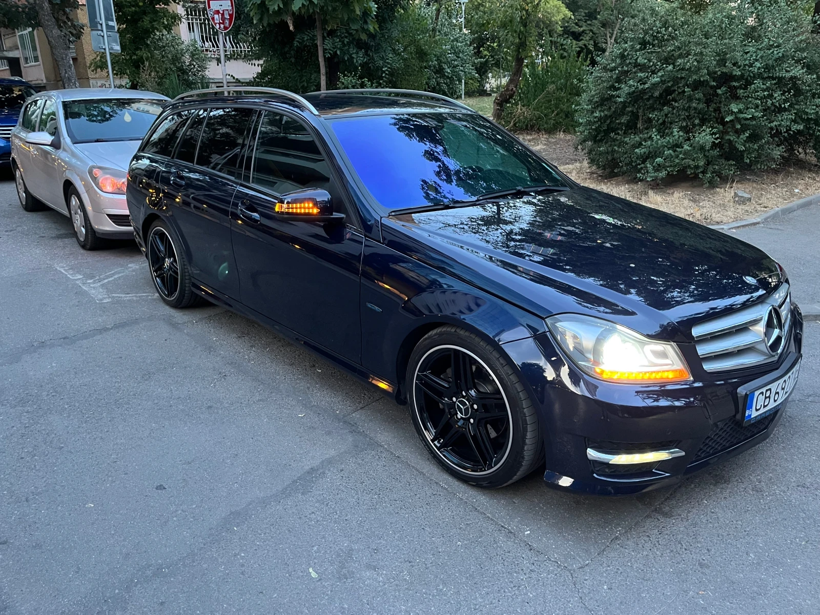 Mercedes-Benz C 200 | Mobile.bg   11