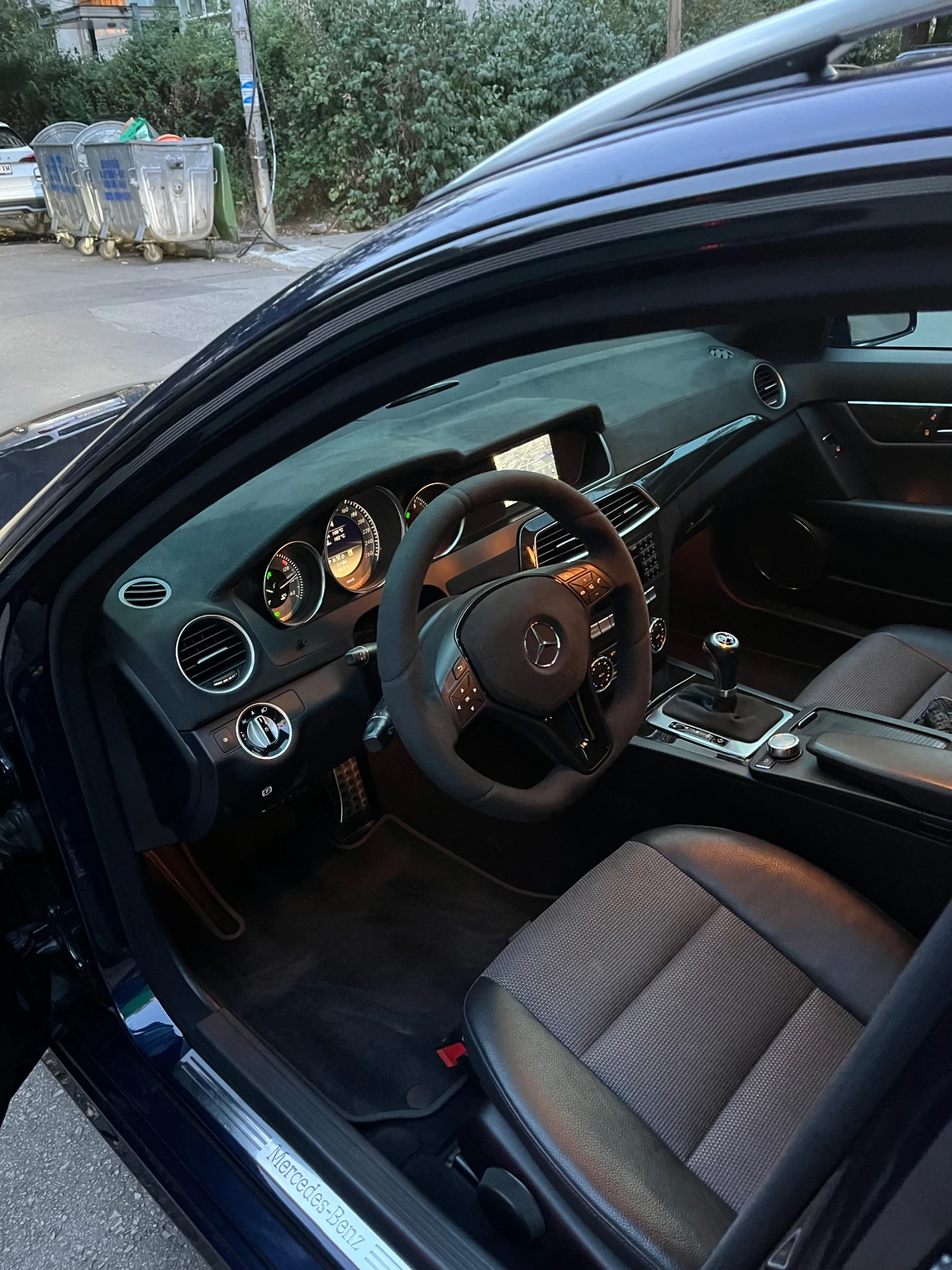 Mercedes-Benz C 200 | Mobile.bg   6