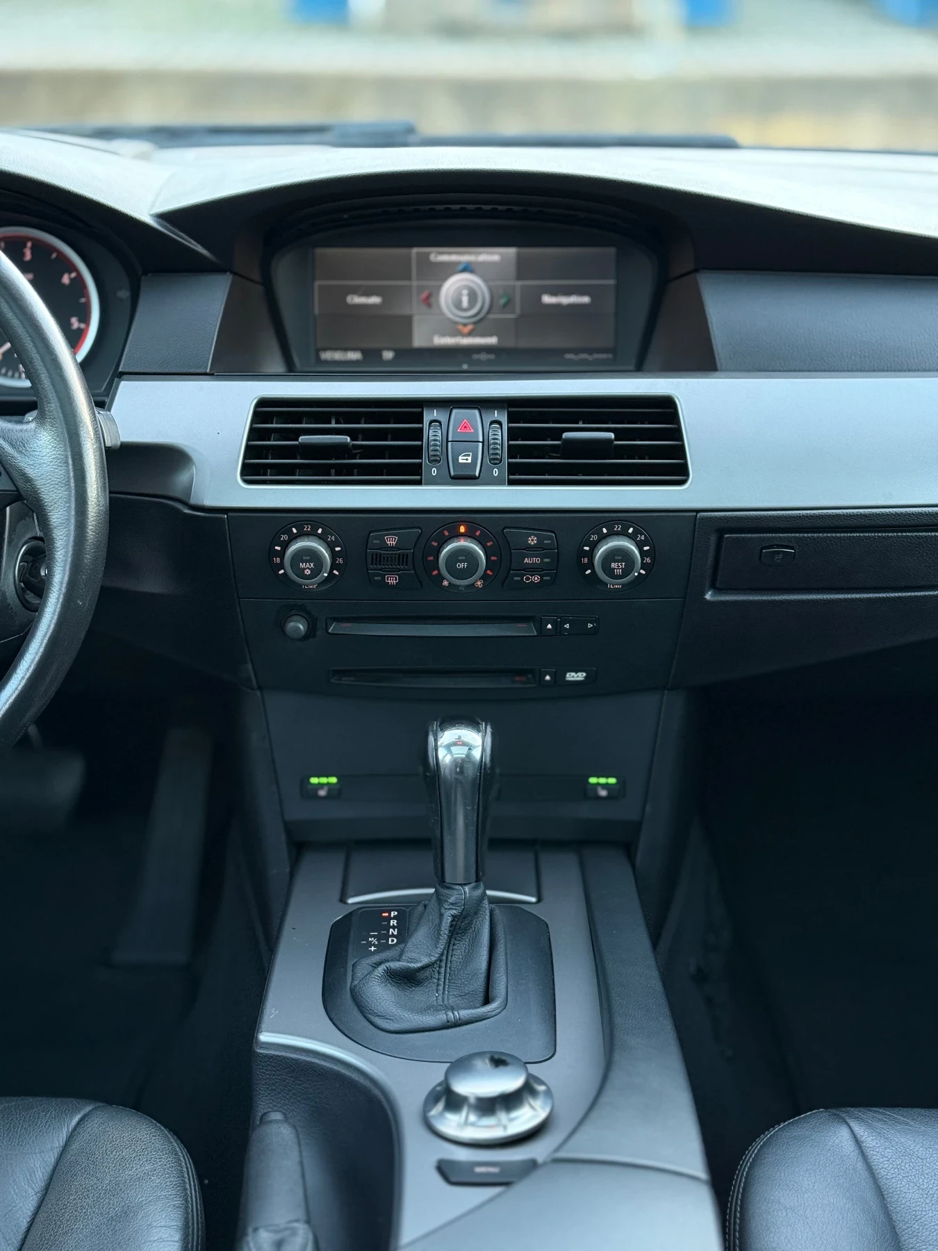 BMW 530 3.0d~218hp~M-PACK~-HEAD UP! | Mobile.bg   12