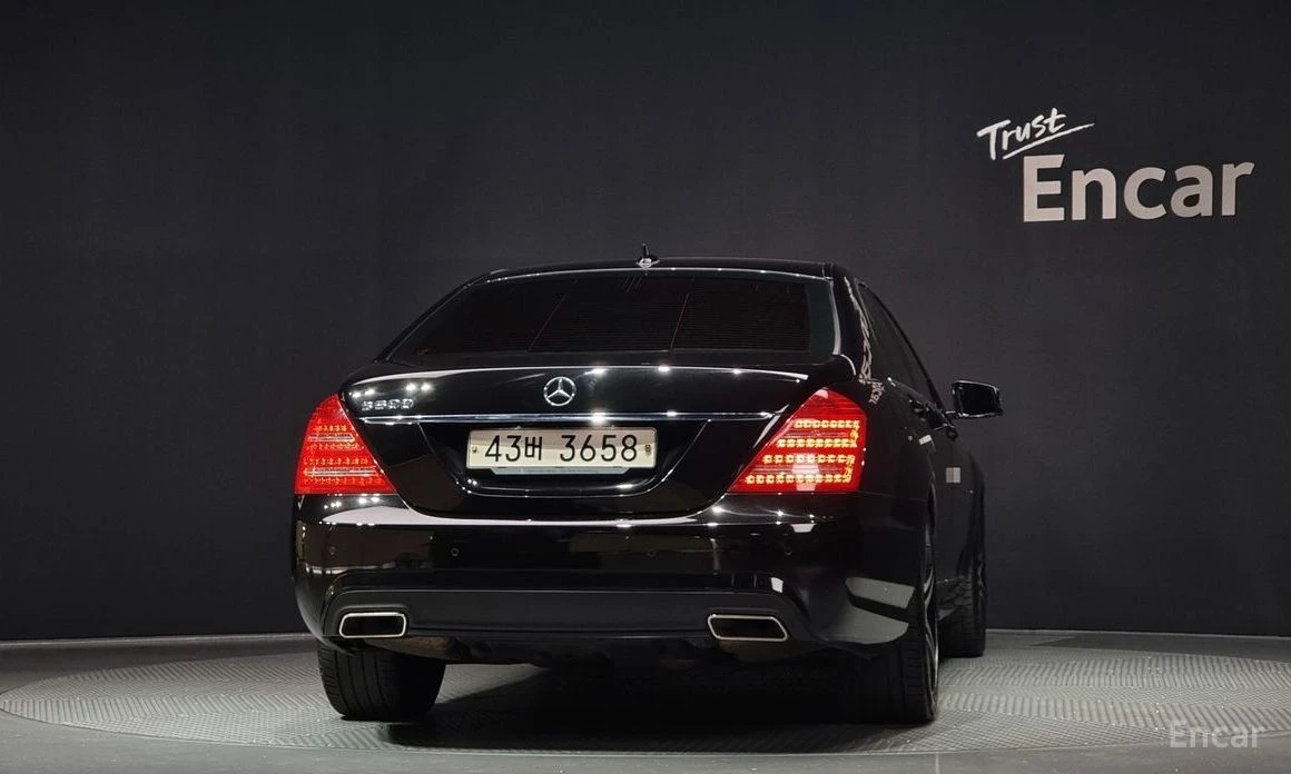 Mercedes-Benz S 350  - изображение 4