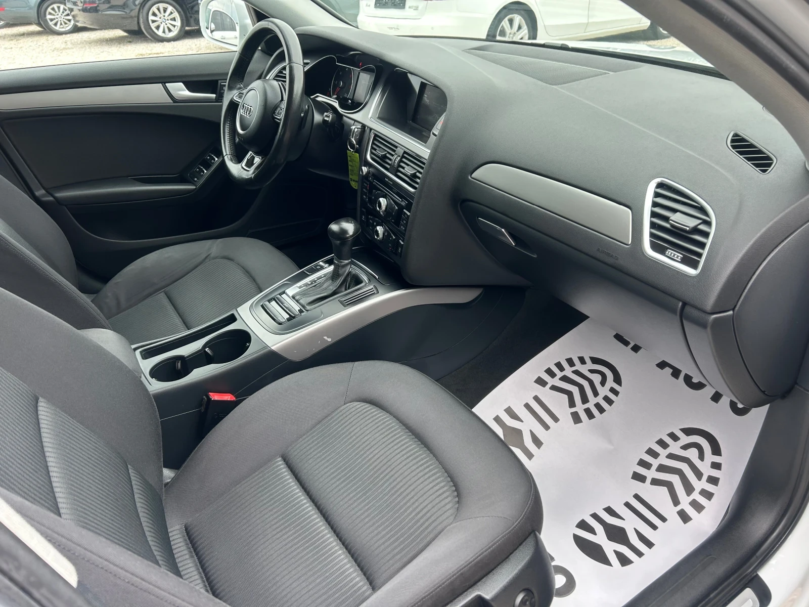 Audi A4 * 2.0* TDI* AUTOMAT* NAVI* , снимка 8 - Автомобили и джипове - 53916440