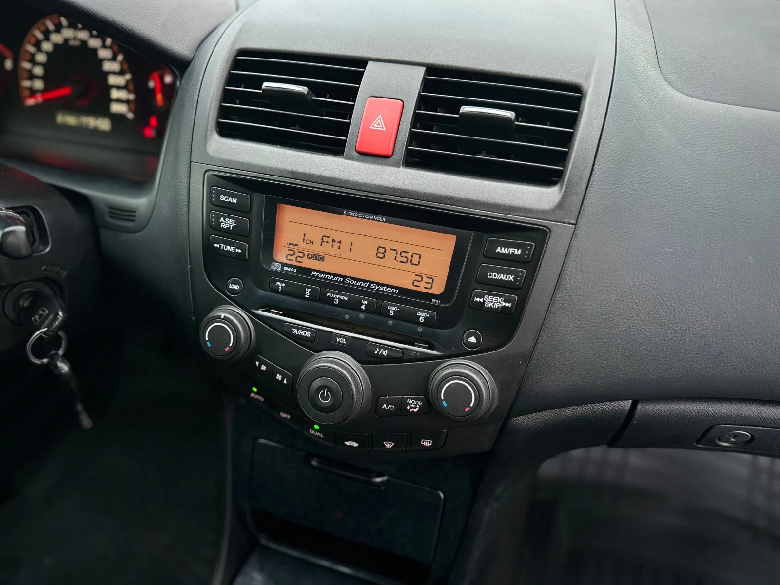 Honda Accord 2.0 | Mobile.bg � ����������� 14