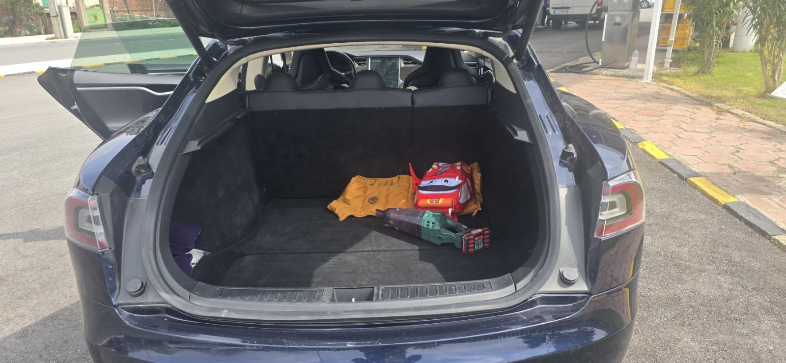 Tesla Model S * S85* CCS2 UPGRADE* 92% BATTERY* , снимка 7 - Автомобили и джипове - 54182784