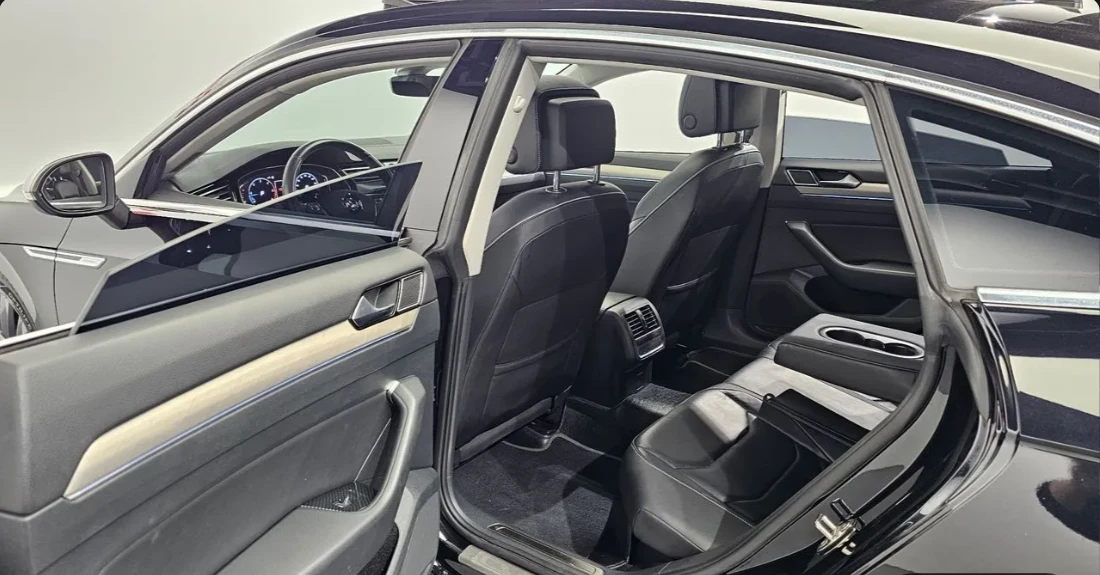 VW Arteon 2.0 TDI PREMIUM, снимка 16 - Автомобили и джипове - 54508377