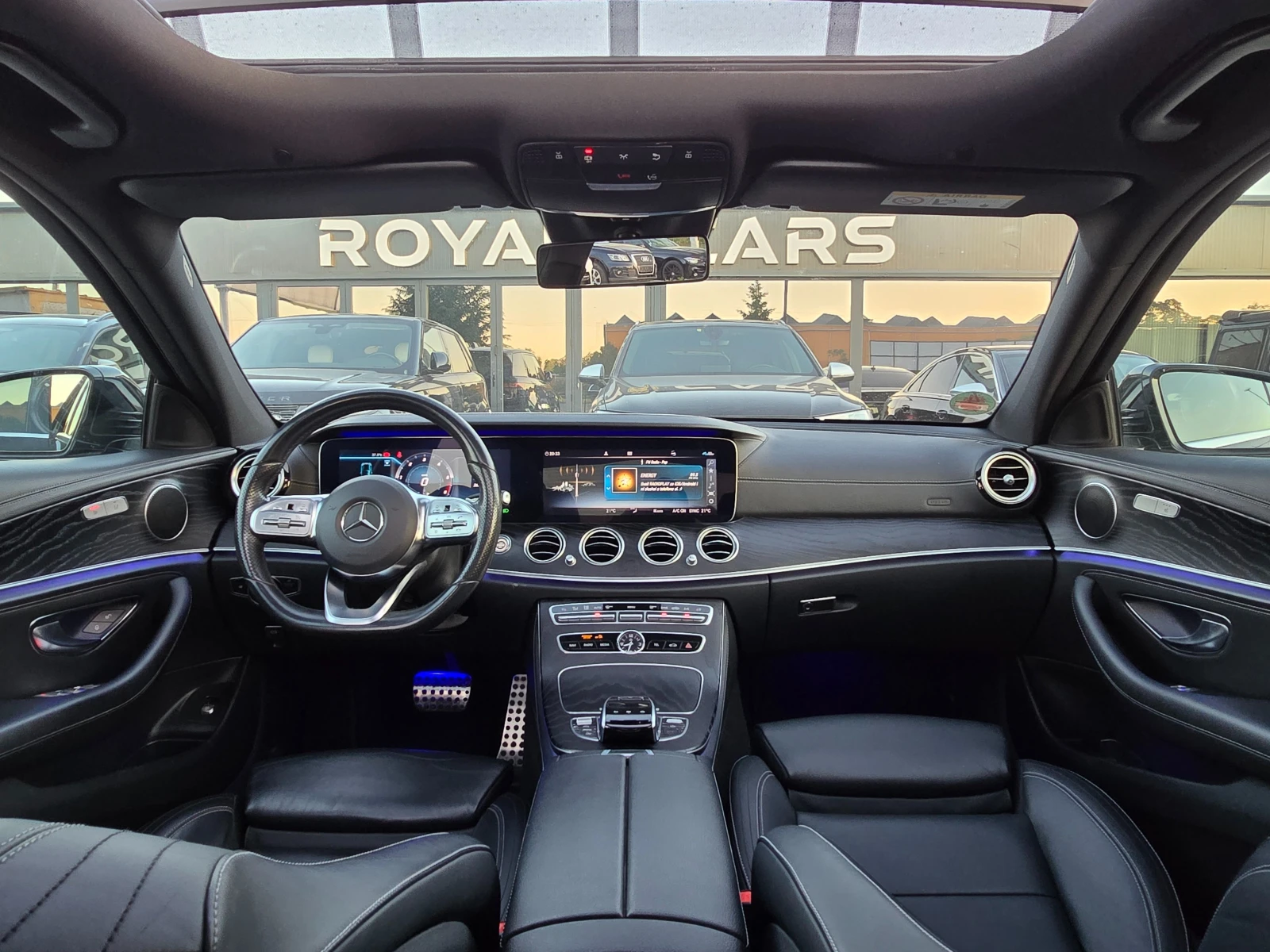 Mercedes-Benz E 220 BRABUS* PANO* Face* , снимка 13 - Автомобили и джипове - 54753882