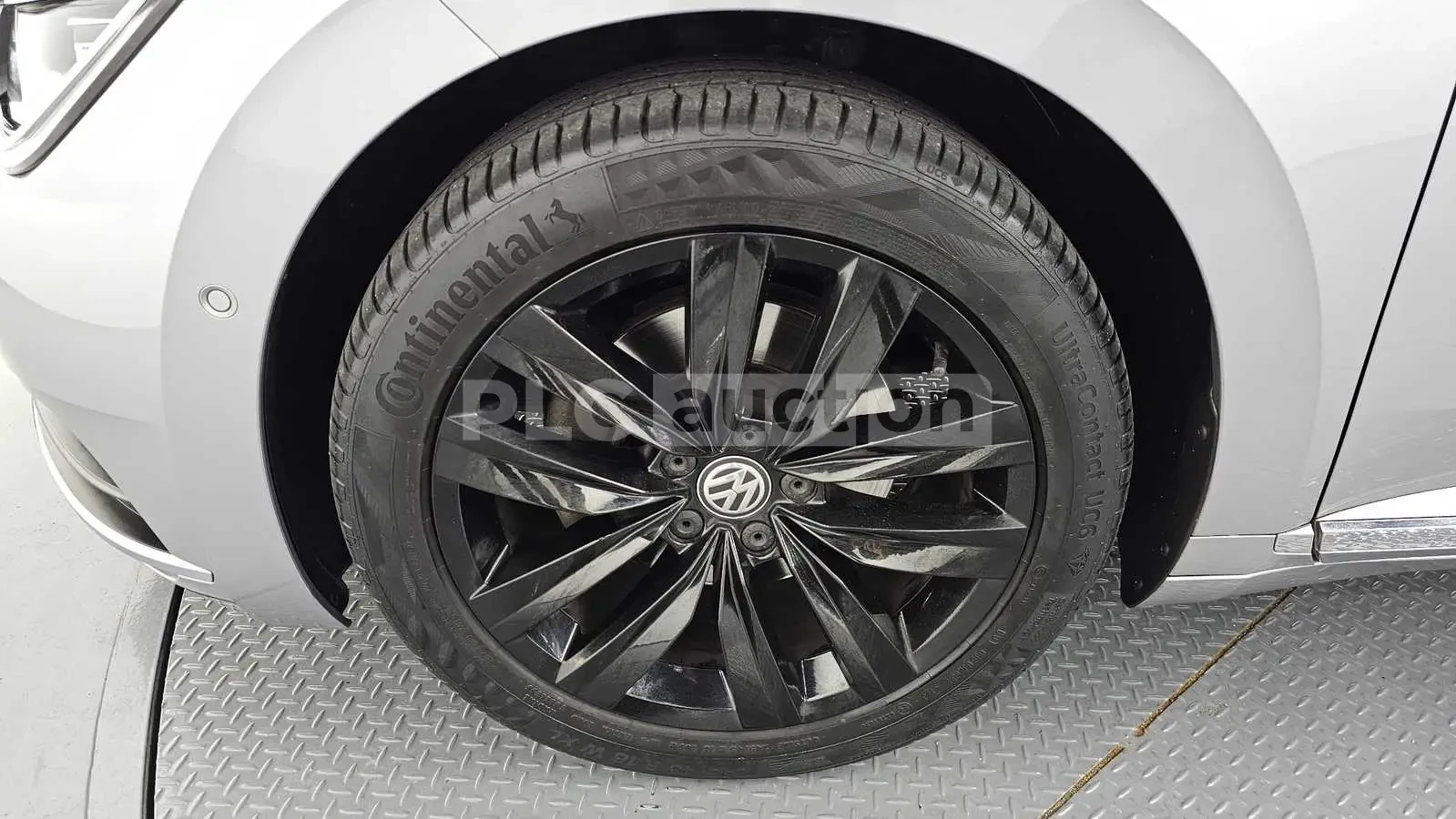 VW Arteon PRESTIGE HEAD UP/360/PANORAMA/ПОДГРЕВ/ОБДУХВАНЕ/, снимка 5 - Автомобили и джипове - 55156650