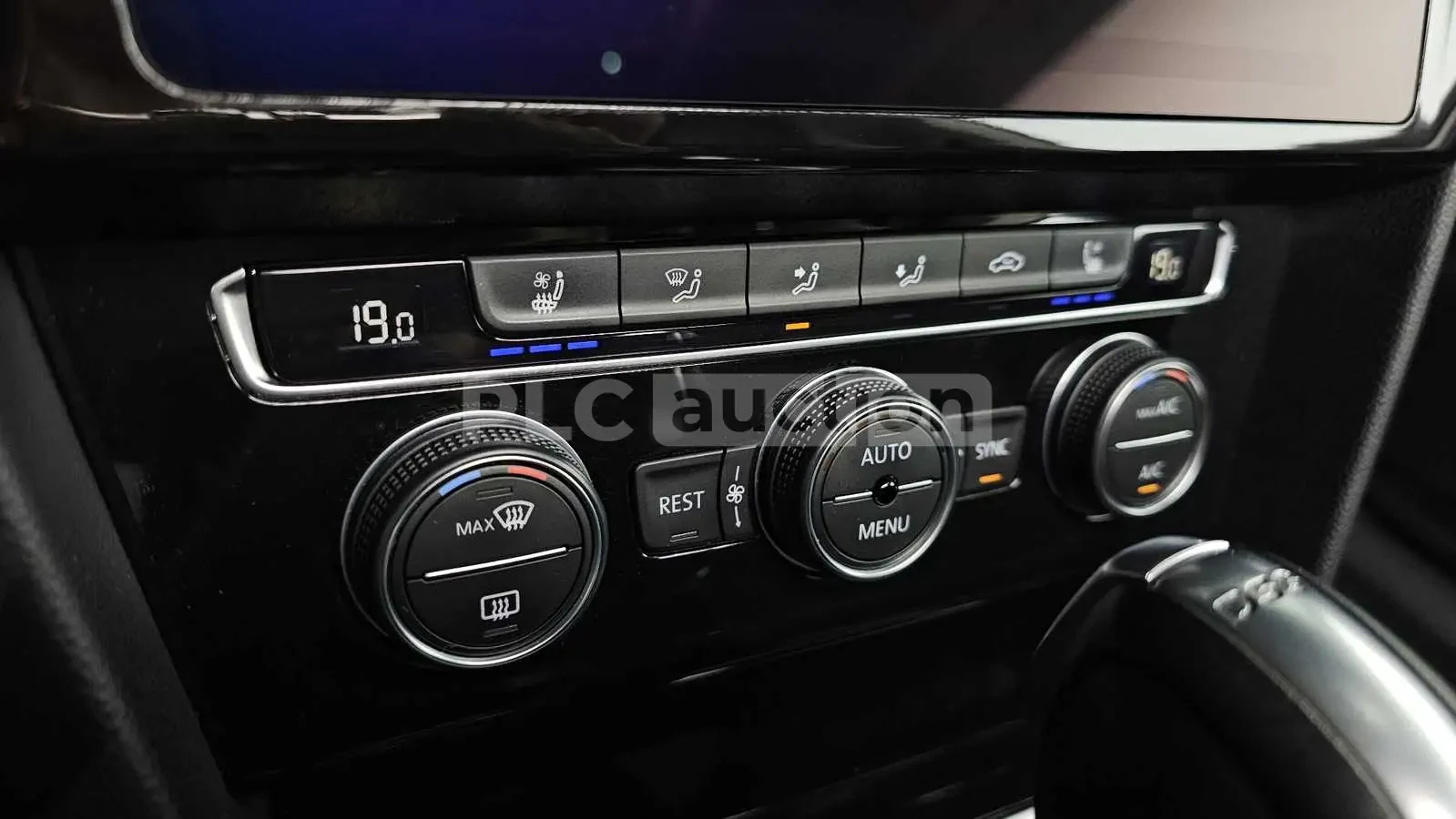 VW Arteon PRESTIGE HEAD UP/360/PANORAMA/ПОДГРЕВ/ОБДУХВАНЕ/, снимка 17 - Автомобили и джипове - 55156650