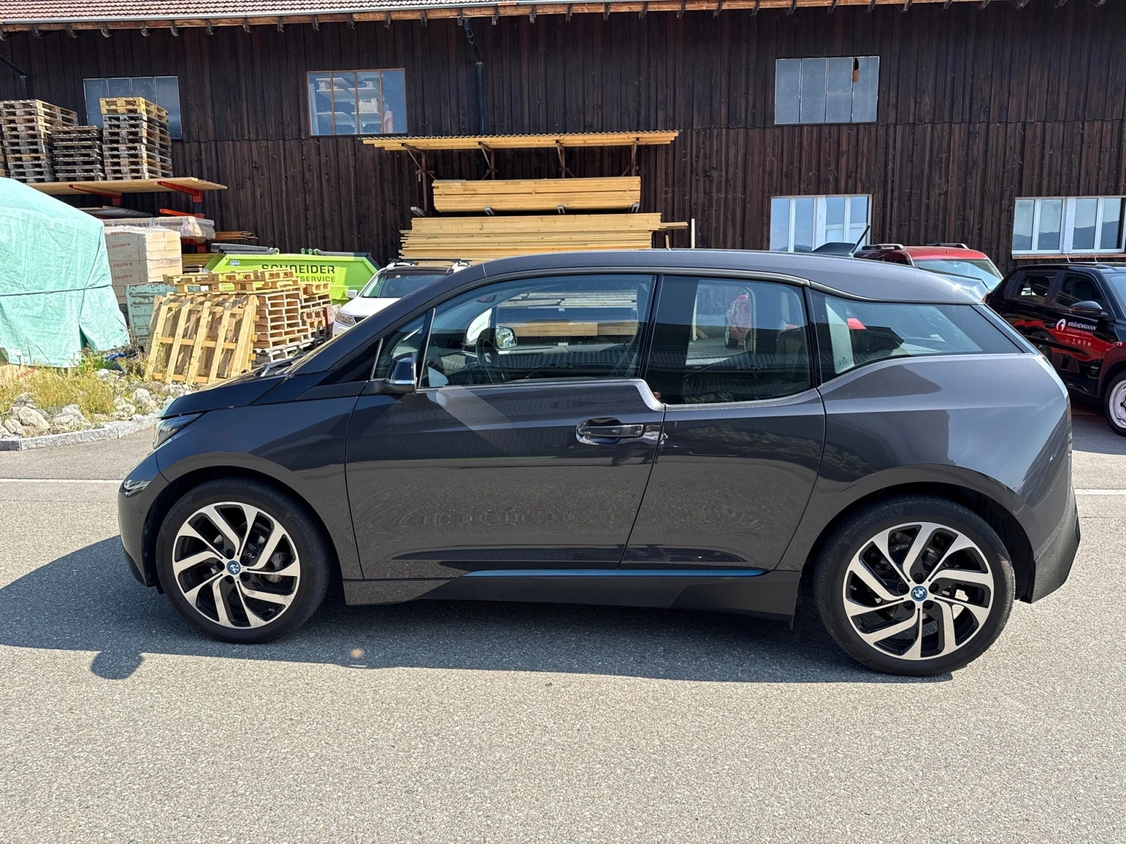 BMW i3 Очакван внос от Щвейцария , снимка 3 - Автомобили и джипове - 55629595