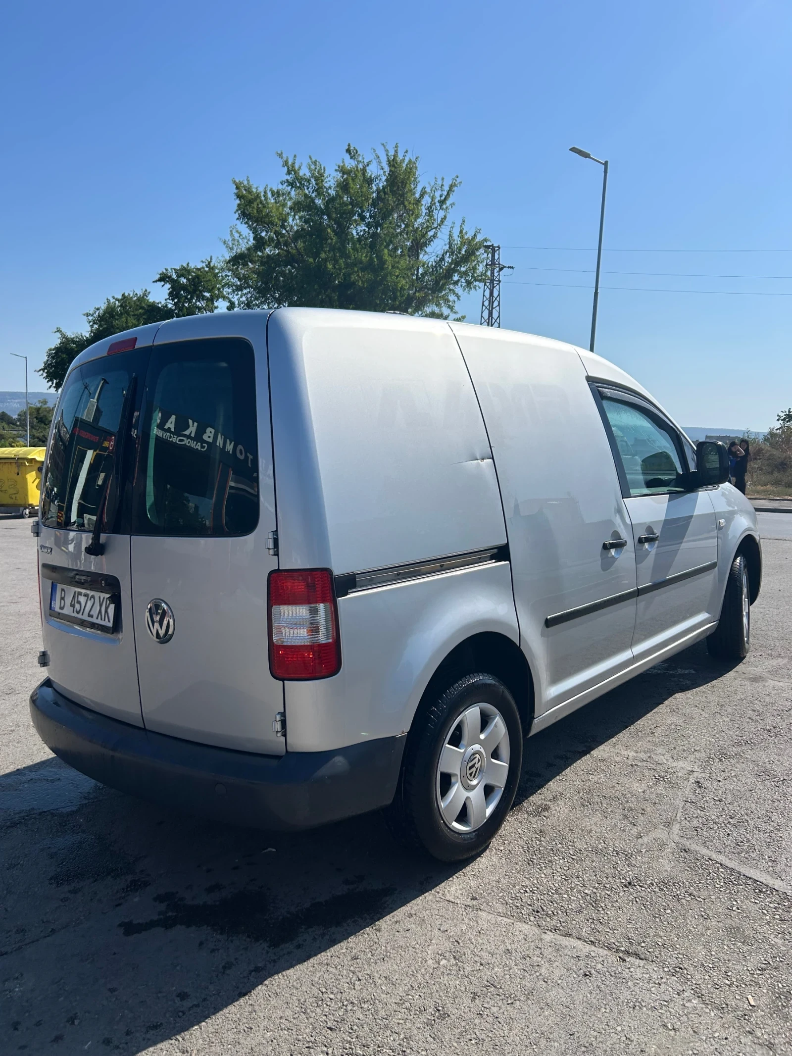 VW Caddy 2.0, снимка 2 - Автомобили и джипове - 55683792