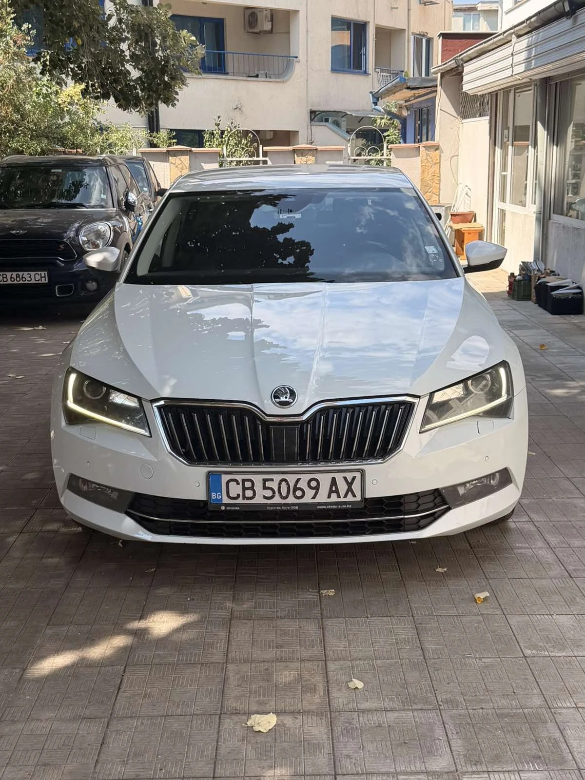 Skoda Superb L&K 4х4, снимка 2 - Автомобили и джипове - 55799672