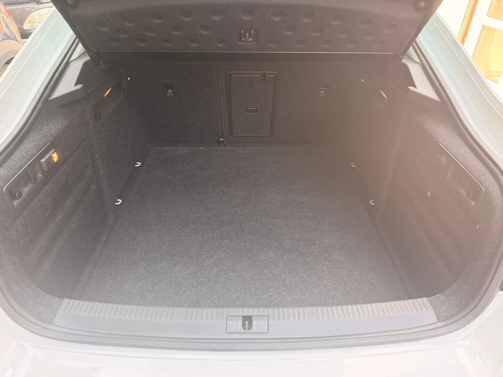 Skoda Superb L&K 4х4, снимка 15 - Автомобили и джипове - 55799672