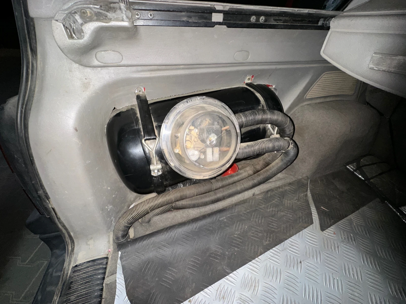 VW Golf Централно заключване , снимка 11 - Автомобили и джипове - 55849960