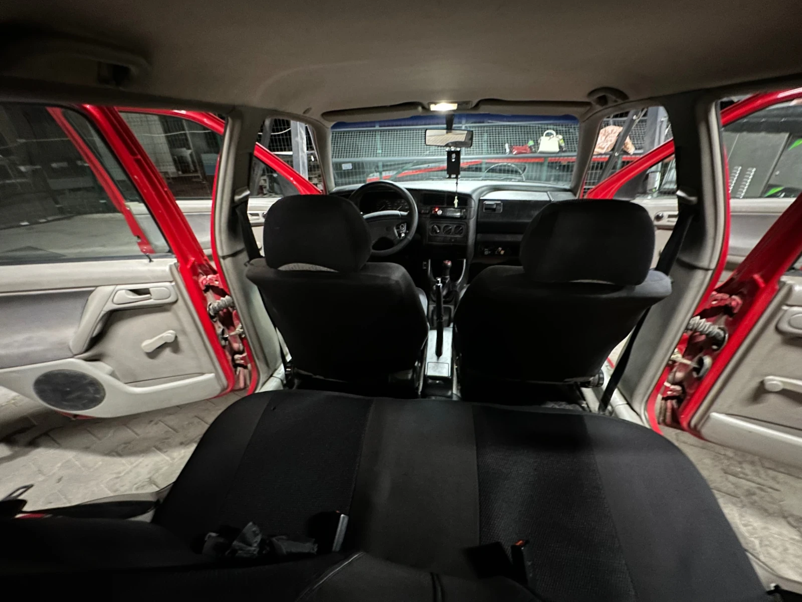 VW Golf Централно заключване , снимка 7 - Автомобили и джипове - 55849960