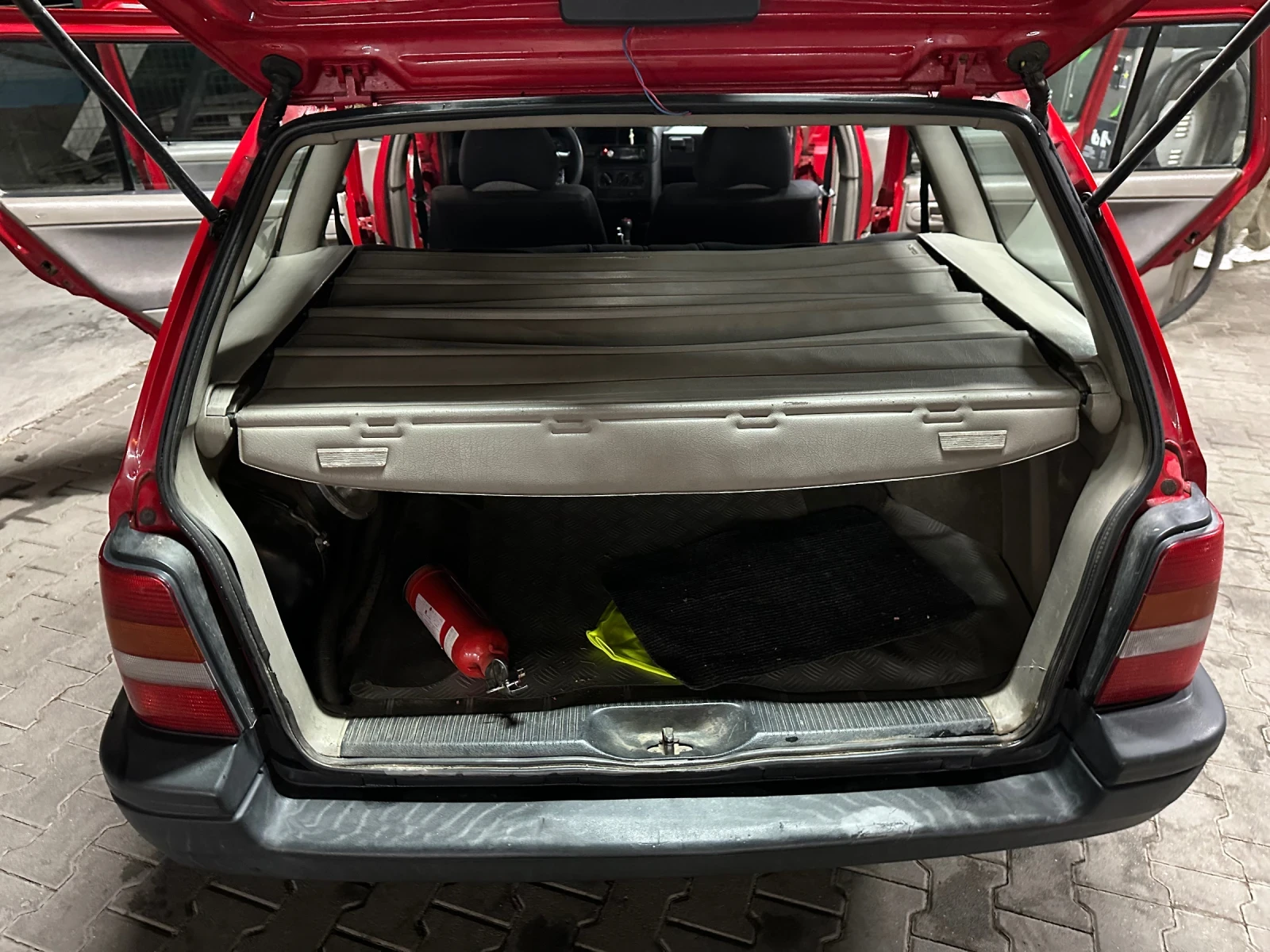 VW Golf Централно заключване , снимка 5 - Автомобили и джипове - 55849960
