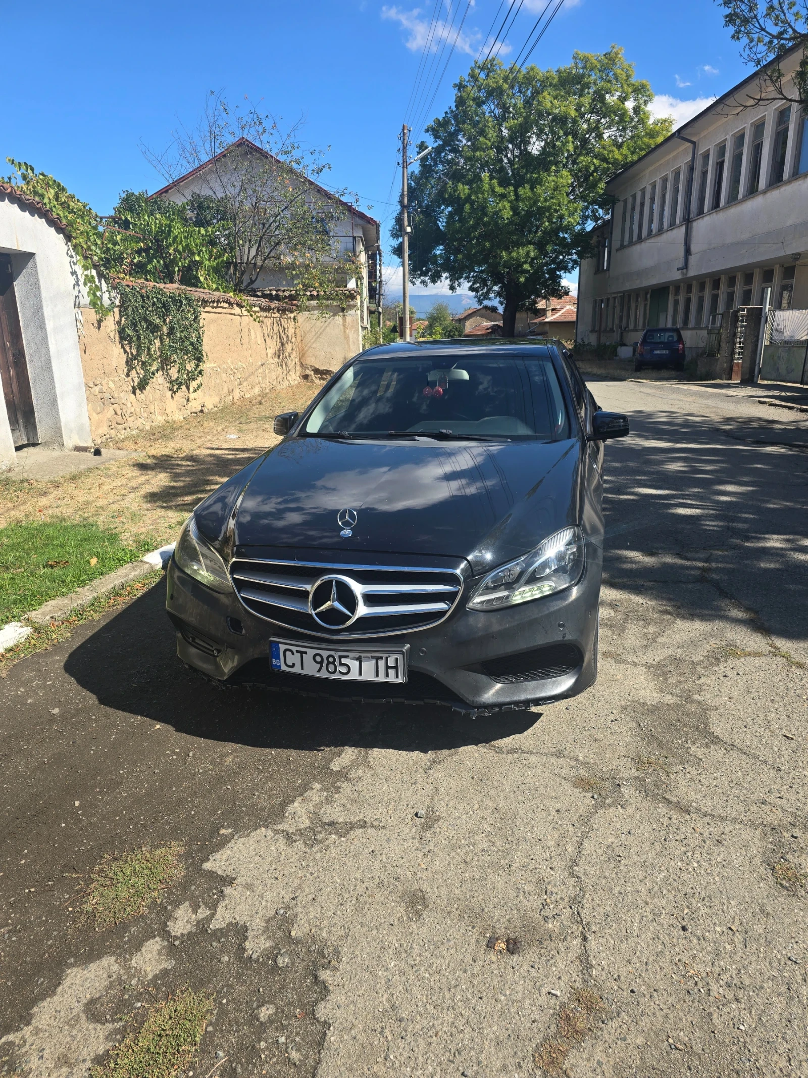 Mercedes-Benz E 200