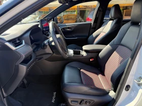 Toyota Rav4 2.5 PHEV 4x4 !КАТО НОВА!, снимка 8