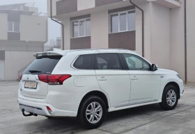 Mitsubishi Outlander PHEV Като Нова, снимка 9