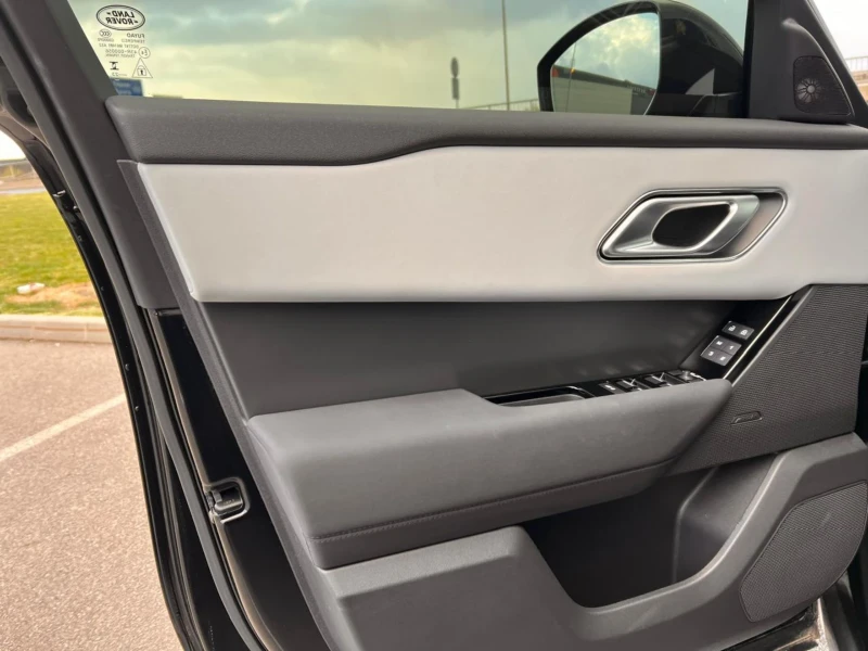 Land Rover Range Rover Velar P250, снимка 10 - Автомобили и джипове - 52425210