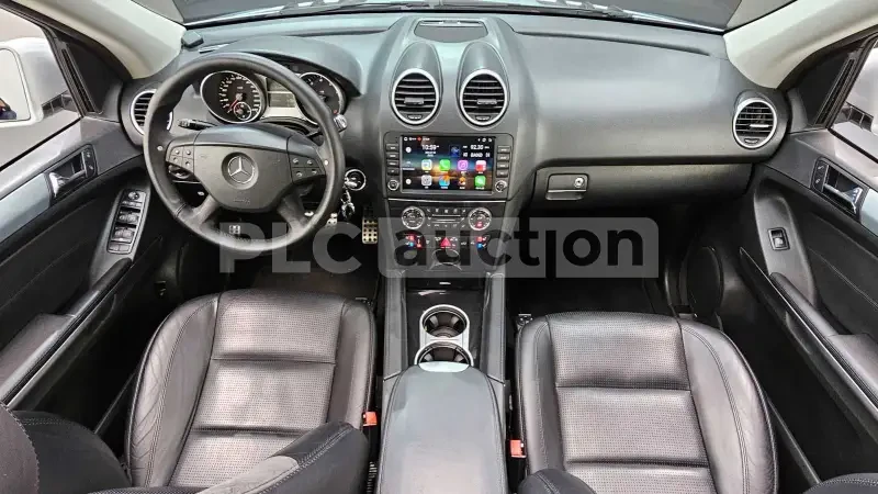 Mercedes-Benz ML 63 AMG, снимка 2 - Автомобили и джипове - 54400962