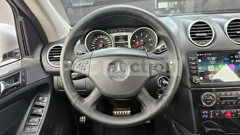 Mercedes-Benz ML 63 AMG, снимка 7 - Автомобили и джипове - 54400962