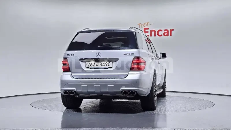 Mercedes-Benz ML 63 AMG, снимка 5 - Автомобили и джипове - 54400962
