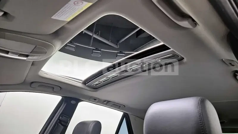Mercedes-Benz ML 63 AMG, снимка 11 - Автомобили и джипове - 54400962