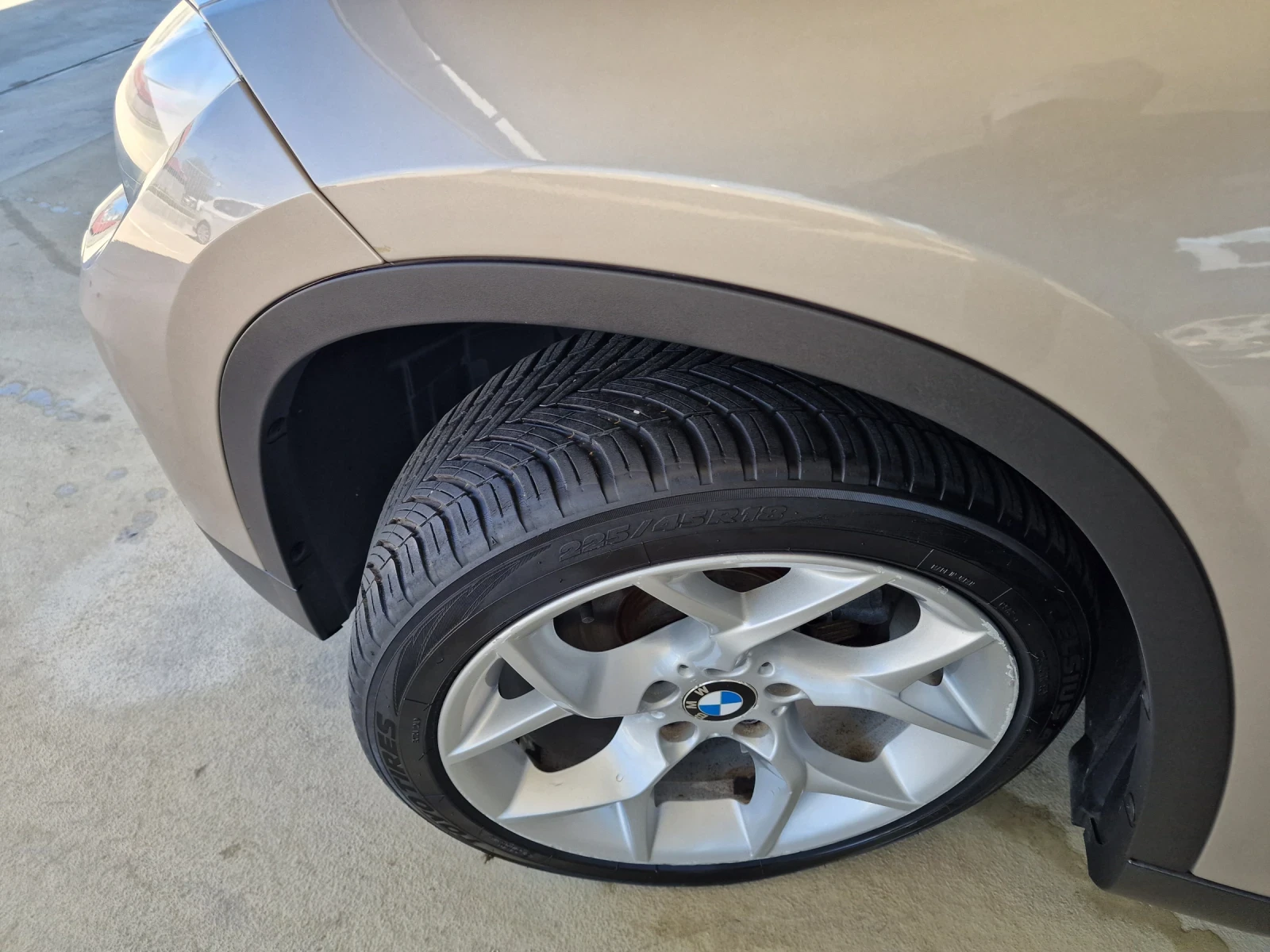 BMW X1 2.0 143kc 4X4 AUTOMAT TOP, снимка 15 - Автомобили и джипове - 47958185