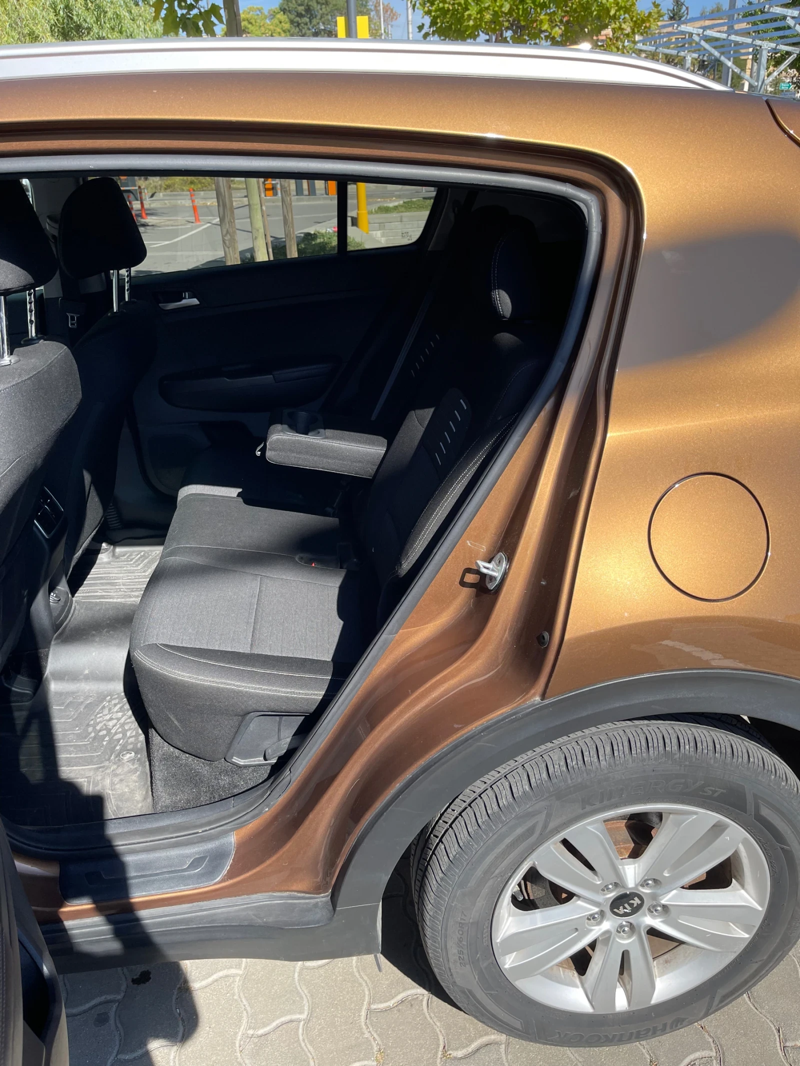 Kia Sportage Автоматик 4х4 Регистрирана Качвате се и карате - изображение 6