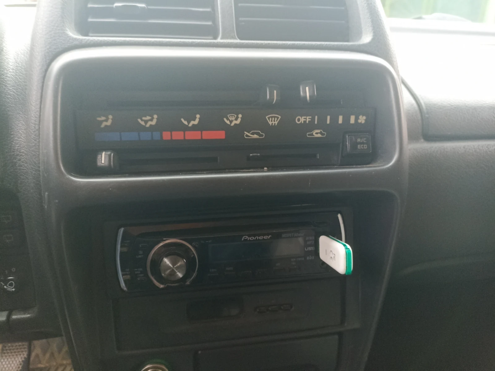 Suzuki Grand vitara 2.0 i - изображение 8