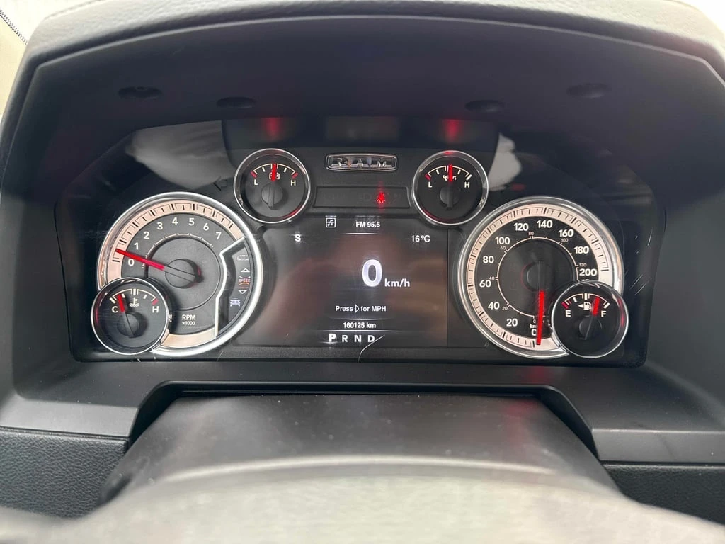 Dodge RAM 1500 2016 LARAMIE 5.7 *   *  | Mobile.bg   9