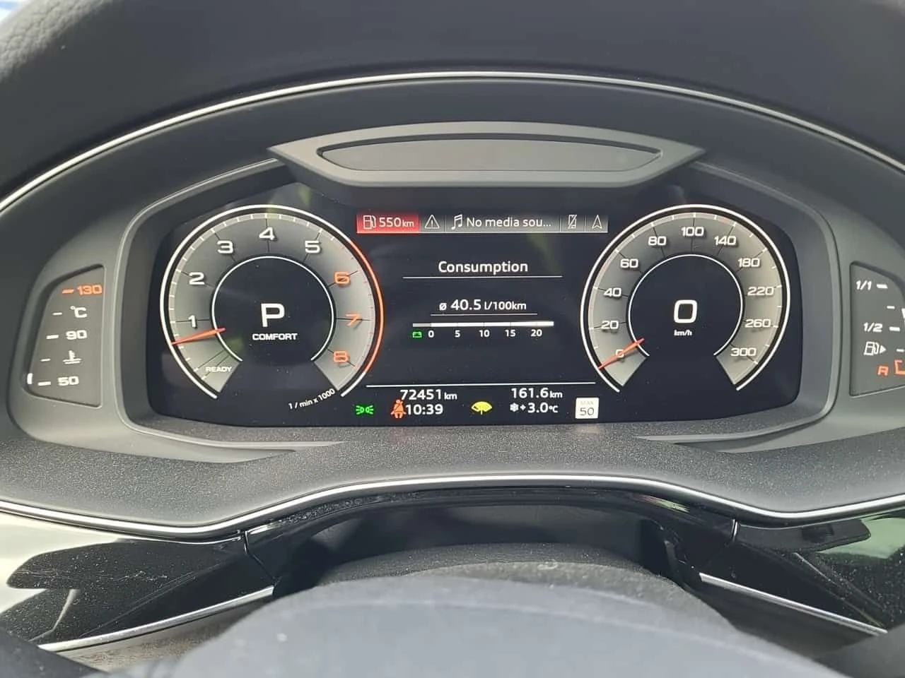 Audi Q8 PROGRESSIV | PANO | 360 | KEYLESS | ПОДГРЕВИ | , снимка 9 - Автомобили и джипове - 53930918