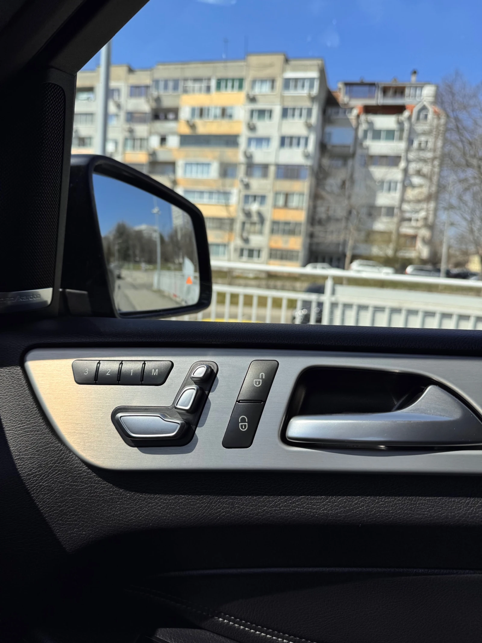 Mercedes-Benz GLE 350 258к.с AMG-Line FULL, 9-GTRONIC, Подгрев+ Обдухван, снимка 11 - Автомобили и джипове - 54089384