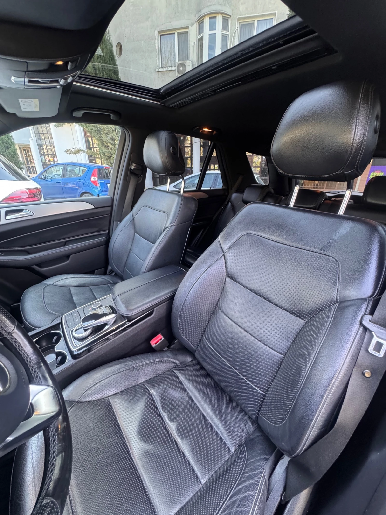 Mercedes-Benz GLE 350 258к.с AMG-Line FULL, 9-GTRONIC, Подгрев+ Обдухван, снимка 13 - Автомобили и джипове - 54089384