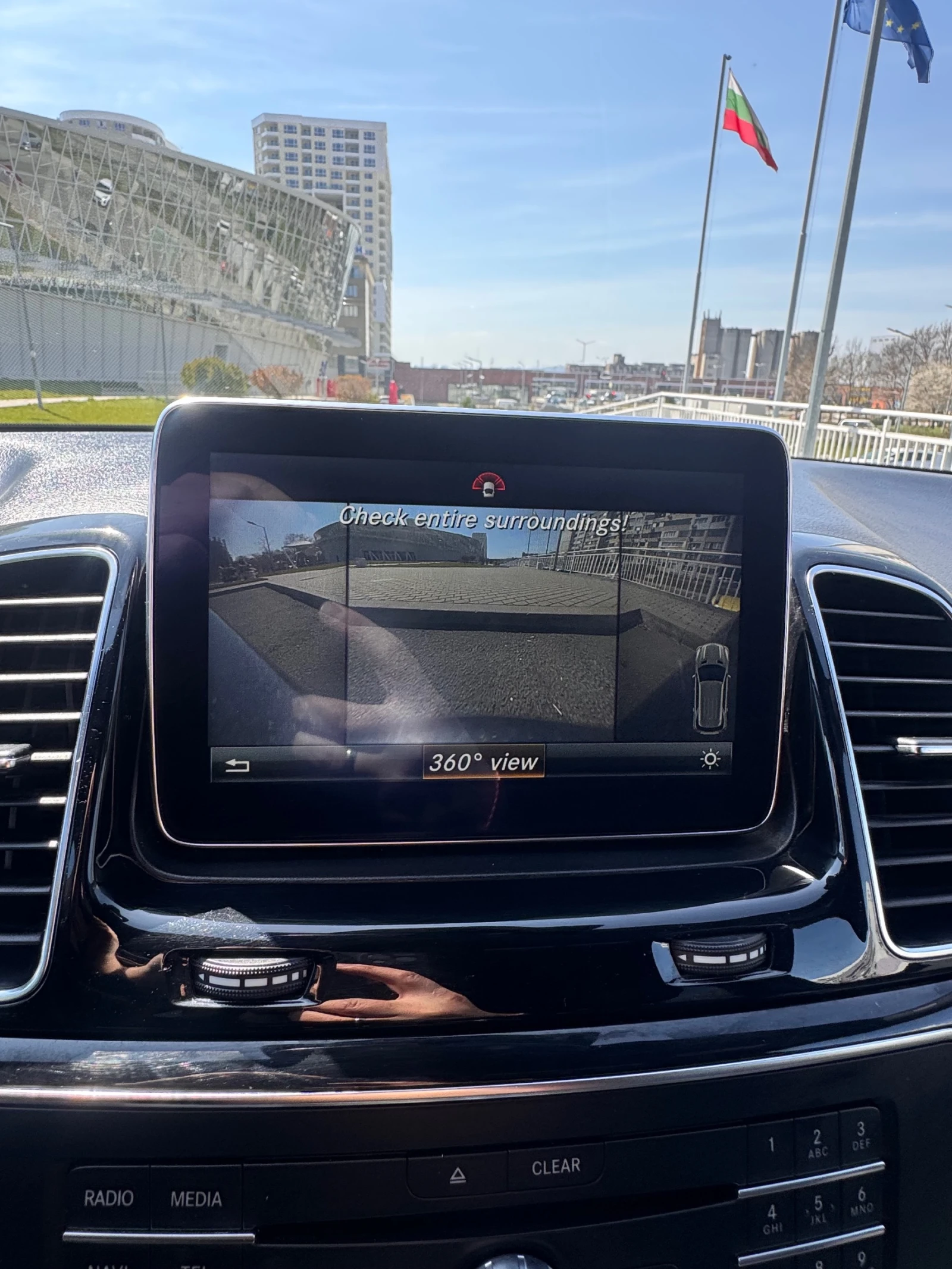 Mercedes-Benz GLE 350 258к.с AMG-Line FULL, 9-GTRONIC, Подгрев+ Обдухван, снимка 12 - Автомобили и джипове - 54089384